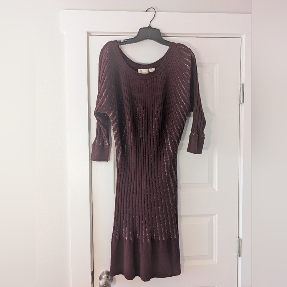 New! Women's Burgundy And Metallic Silver Sweater Dress Size 1X - Picture 3 of 8